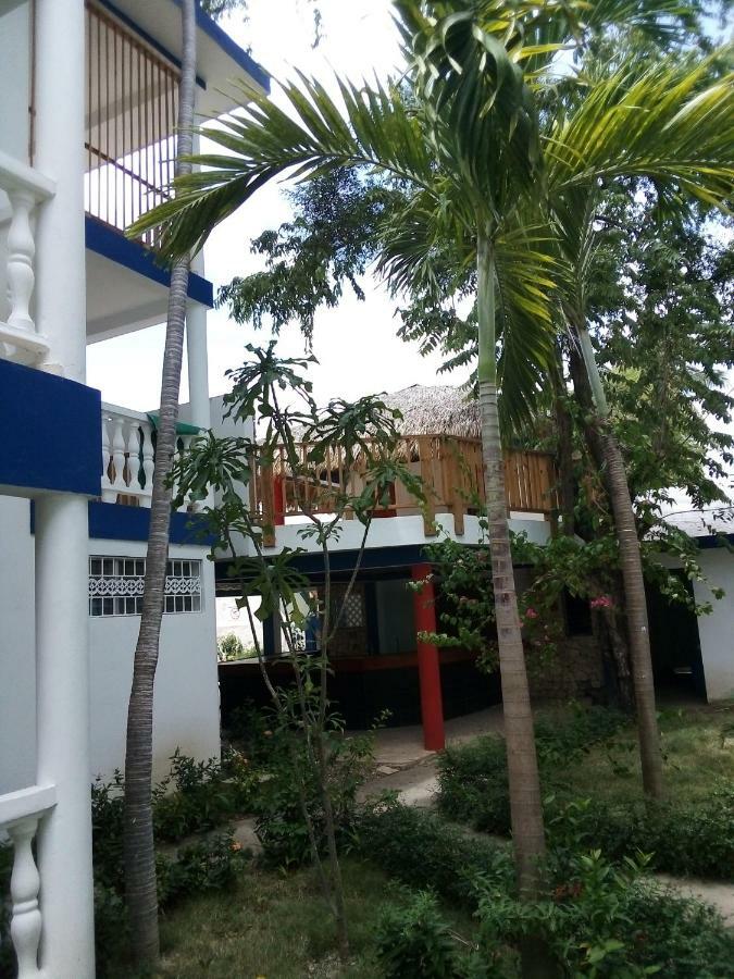 Hotel Checo Sosúa Exteriör bild